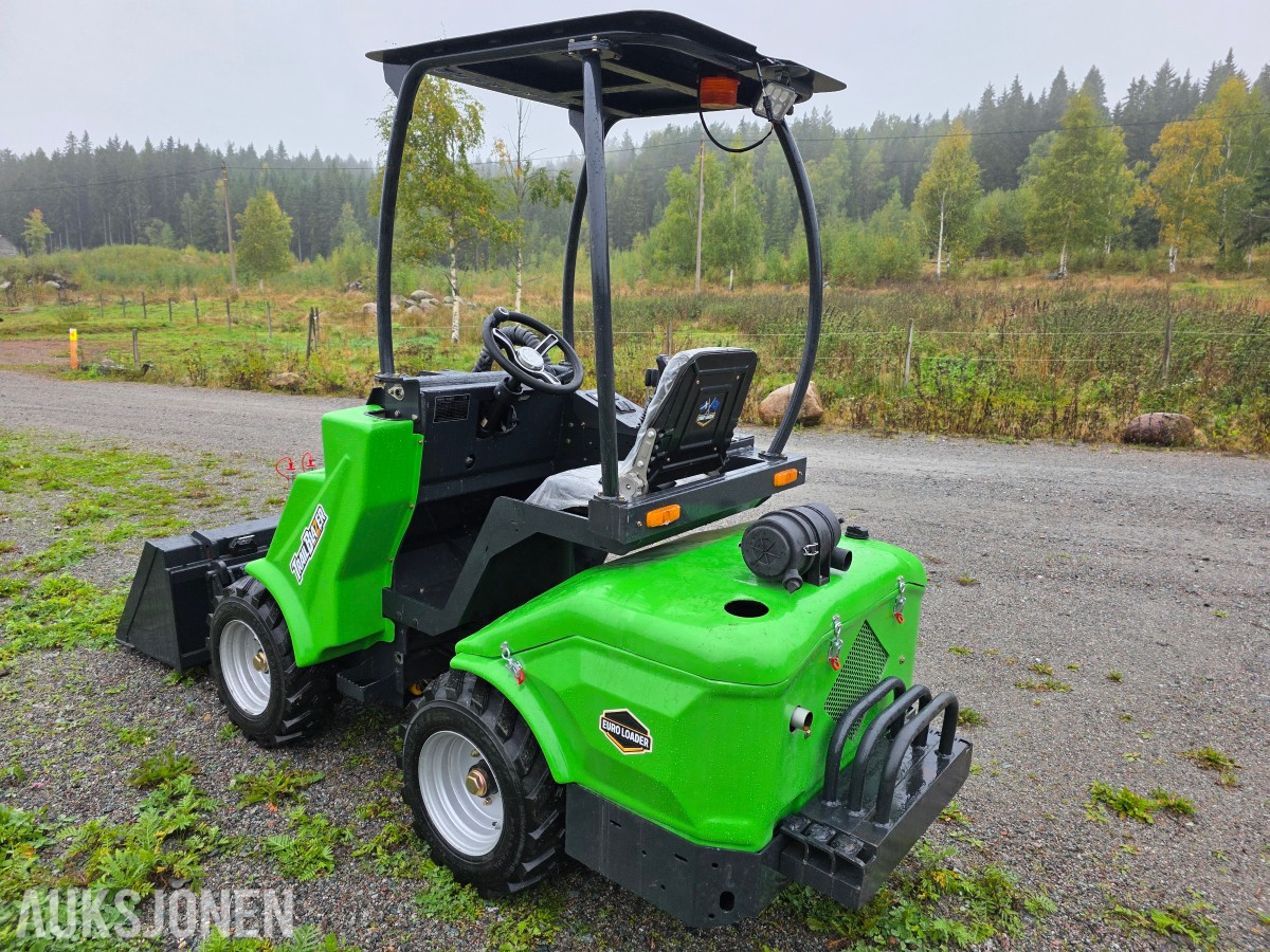 2026 Euroloader SKT 1000 kompaktlaster 4WD 3.6 timer -skuffe-gaffel