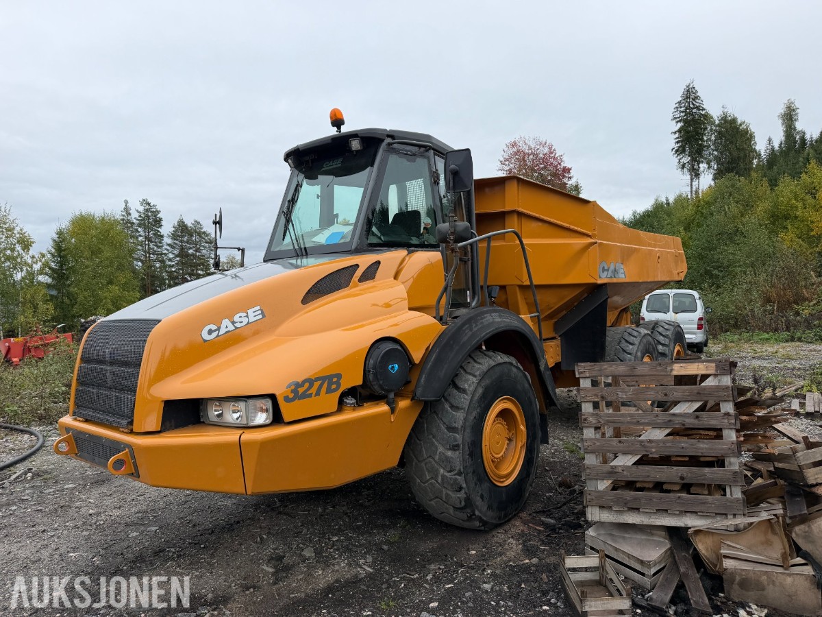 2006 Case 327B dumper / 6x6 / Sentralsmøring