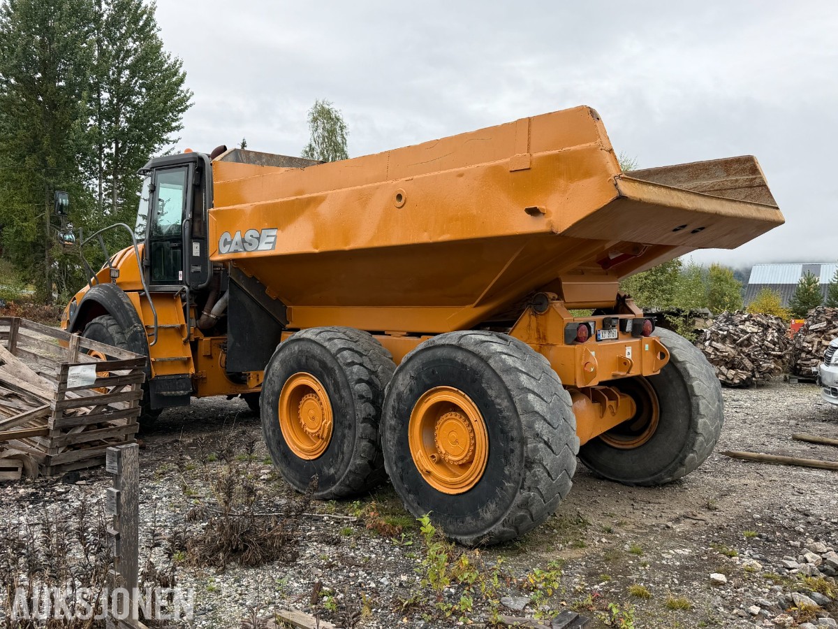 2006 Case 327B dumper / 6x6 / Sentralsmøring