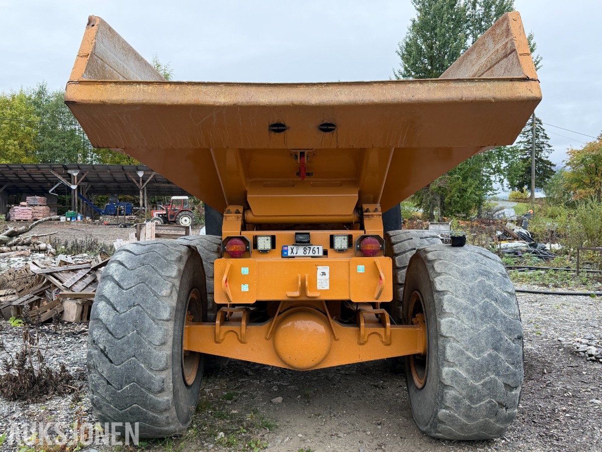 2006 Case 327B dumper / 6x6 / Sentralsmøring