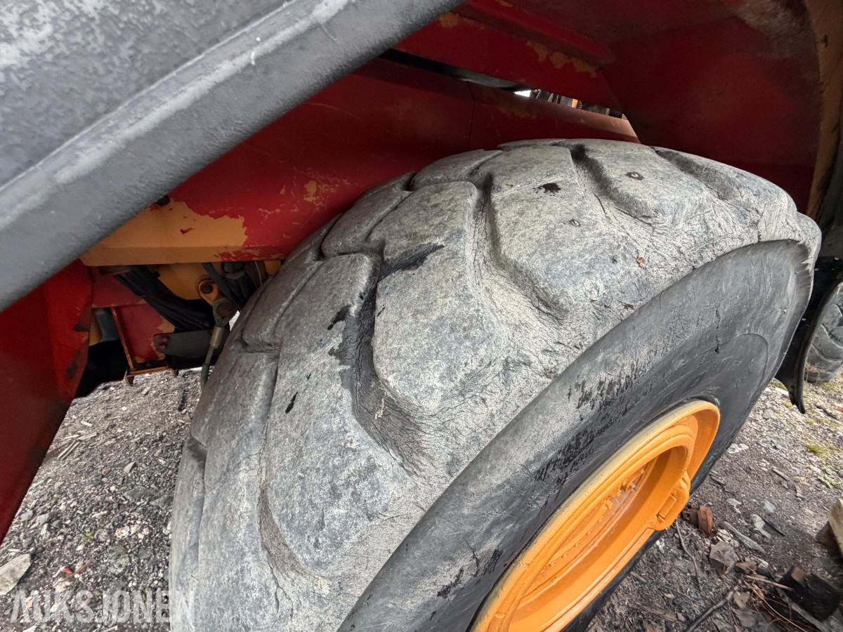 2006 Case 327B dumper / 6x6 / Sentralsmøring