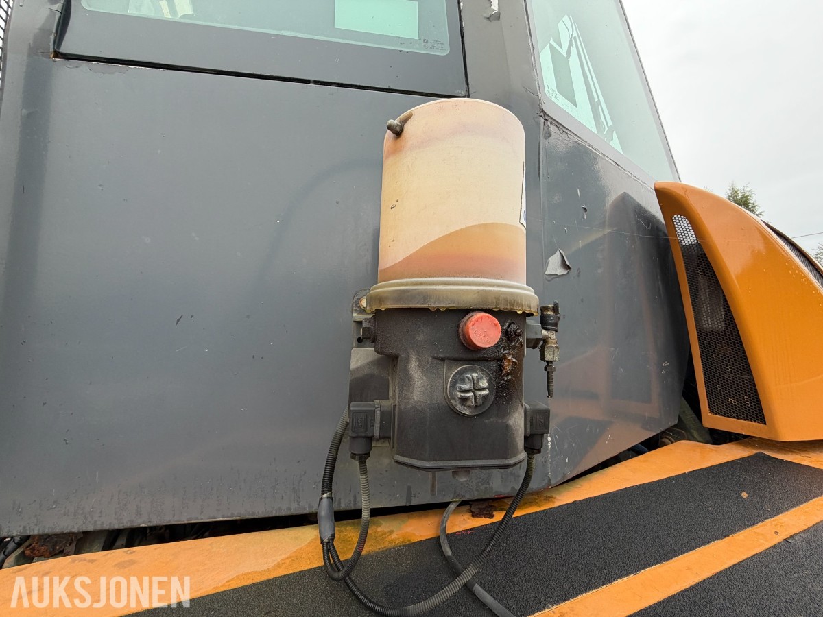 2006 Case 327B dumper / 6x6 / Sentralsmøring