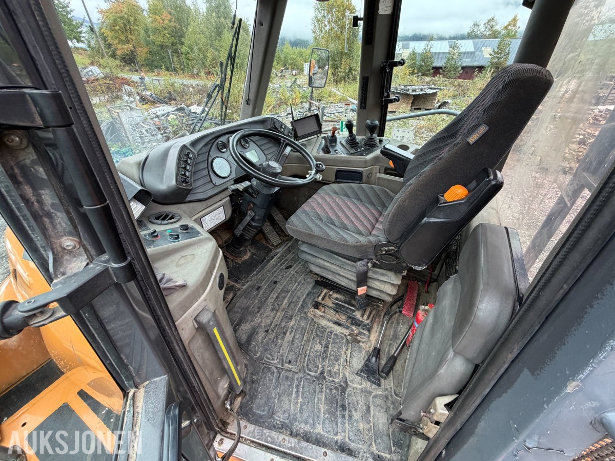 2006 Case 327B dumper / 6x6 / Sentralsmøring