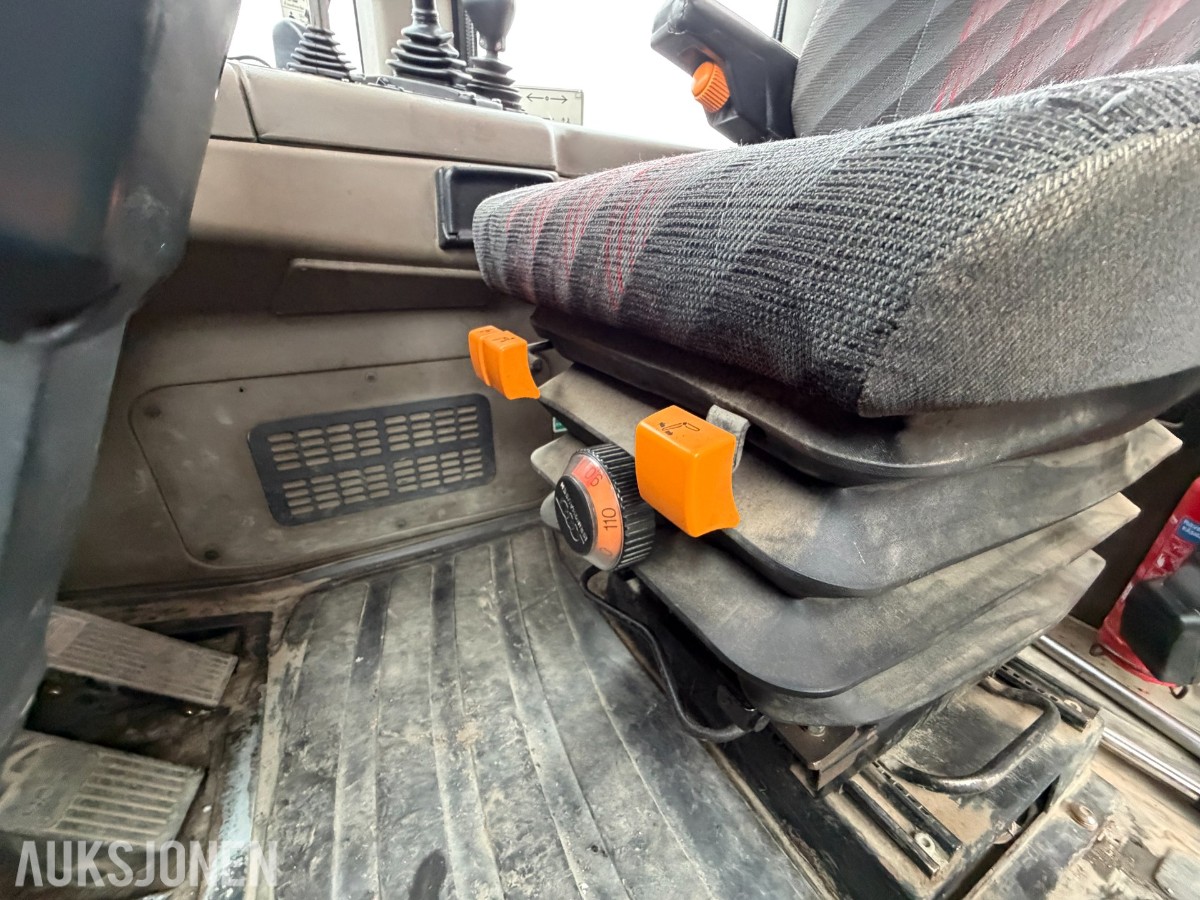 2006 Case 327B dumper / 6x6 / Sentralsmøring