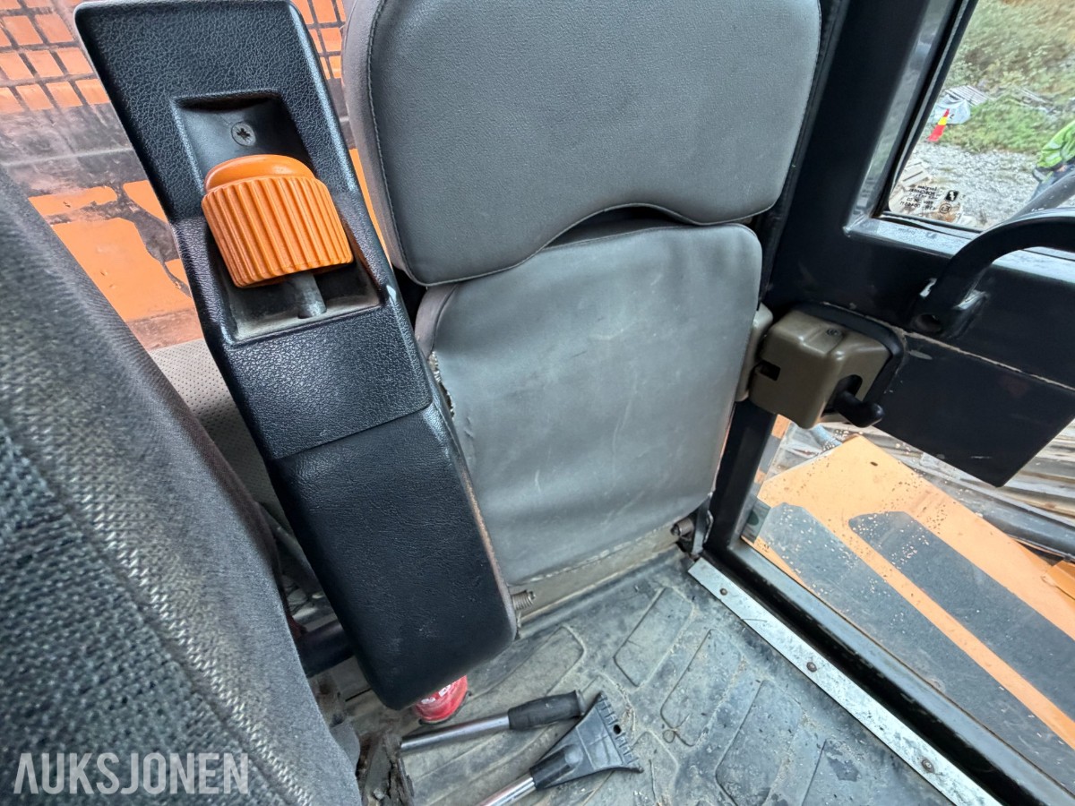 2006 Case 327B dumper / 6x6 / Sentralsmøring