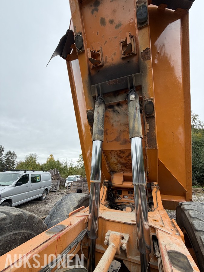 2006 Case 327B dumper / 6x6 / Sentralsmøring