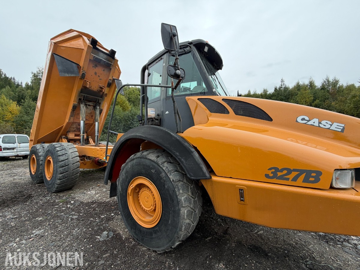 2006 Case 327B dumper / 6x6 / Sentralsmøring