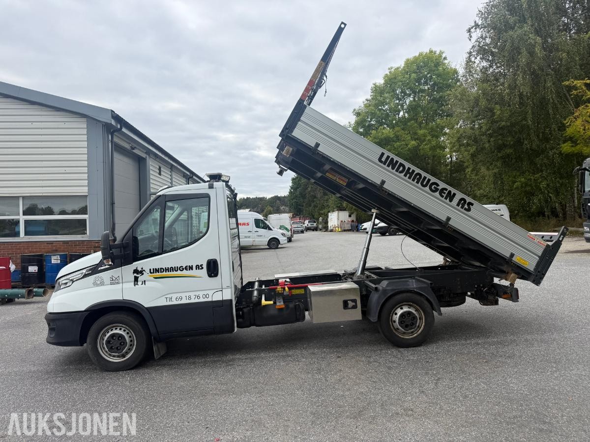 2020 Iveco Daily planbil m/tipp – automat – ryggekamera – 3-seter