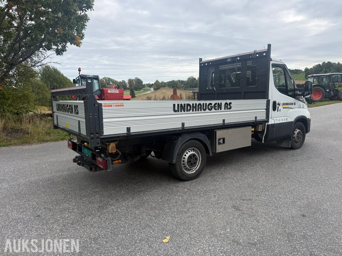 2020 Iveco Daily planbil m/tipp – automat – ryggekamera – 3-seter