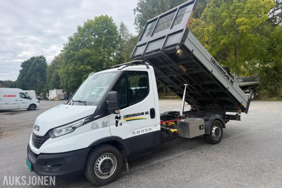 2020 Iveco Daily planbil m/tipp – automat – ryggekamera – 3-seter