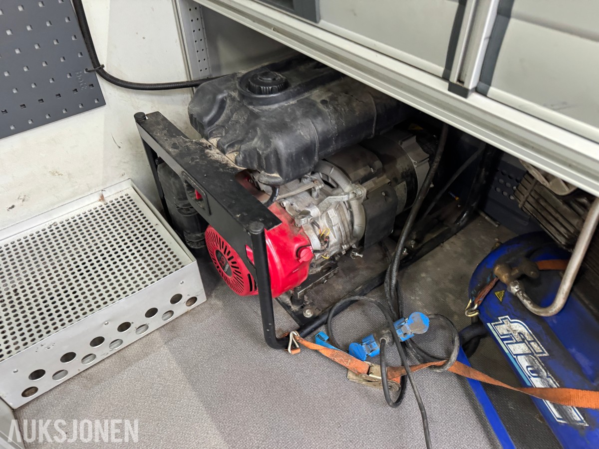 2020 Mercedes-Benz Sprinter - 190 hk Automat servicebil med verkstedinnredning