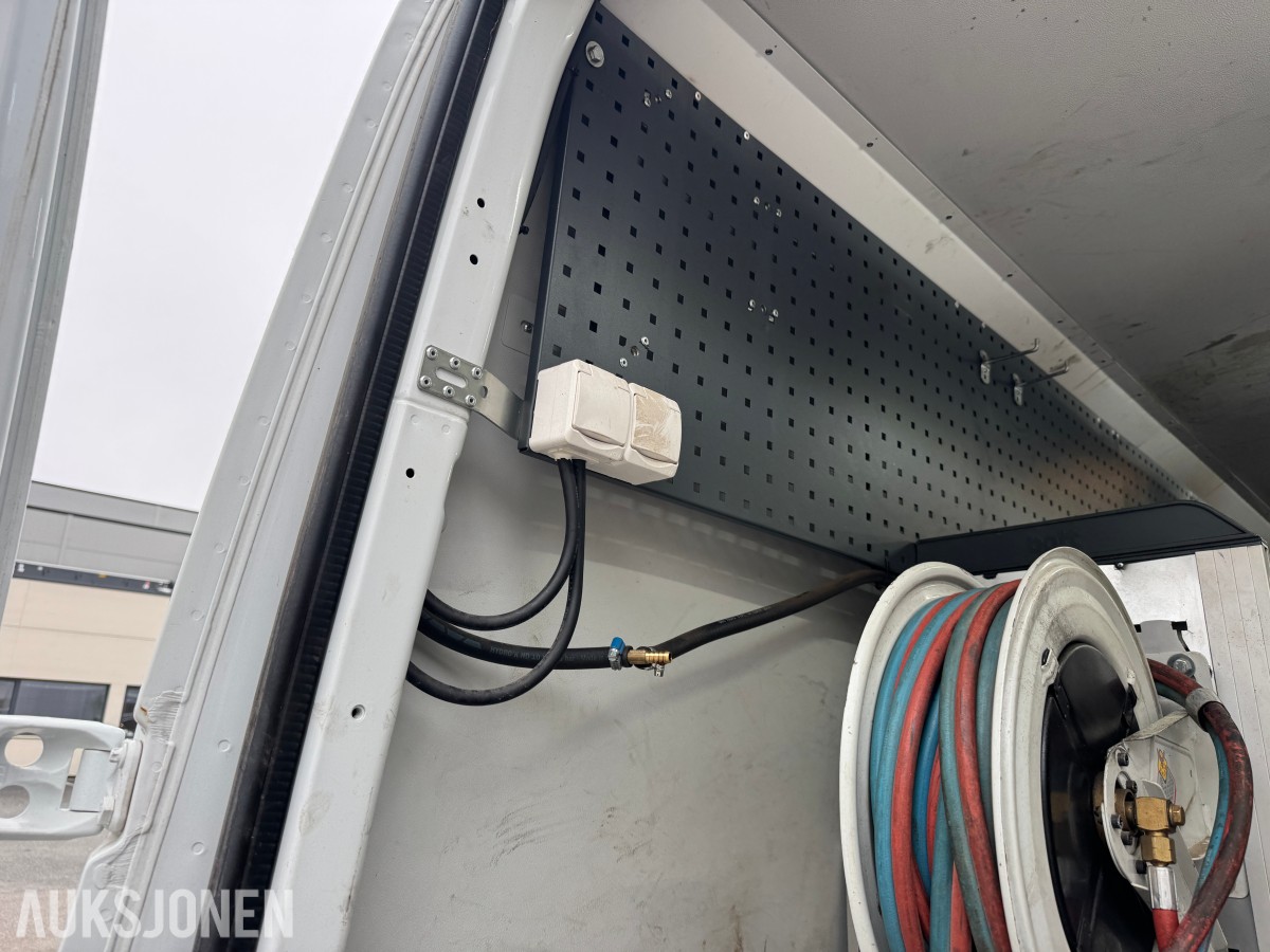 2020 Mercedes-Benz Sprinter - 190 hk Automat servicebil med verkstedinnredning