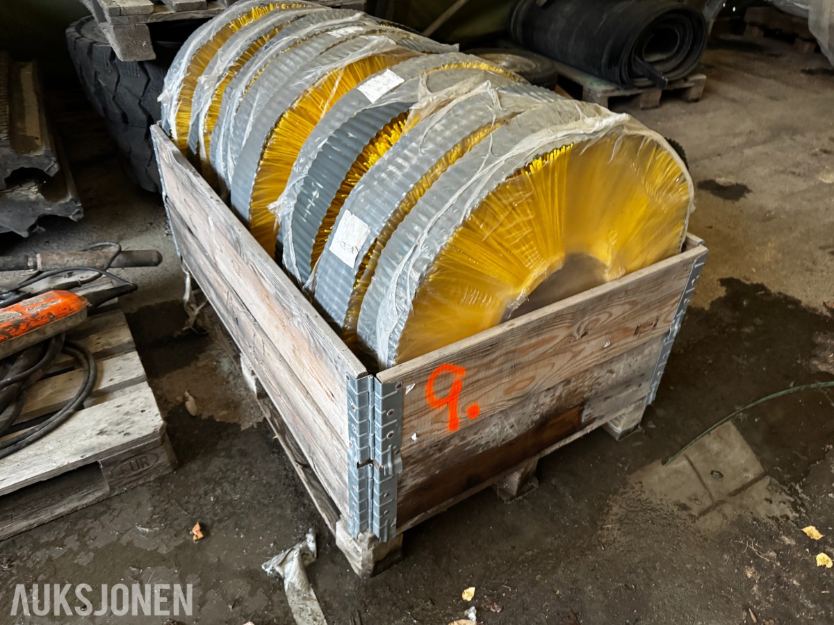 8 pakker Holms børster 700 mm