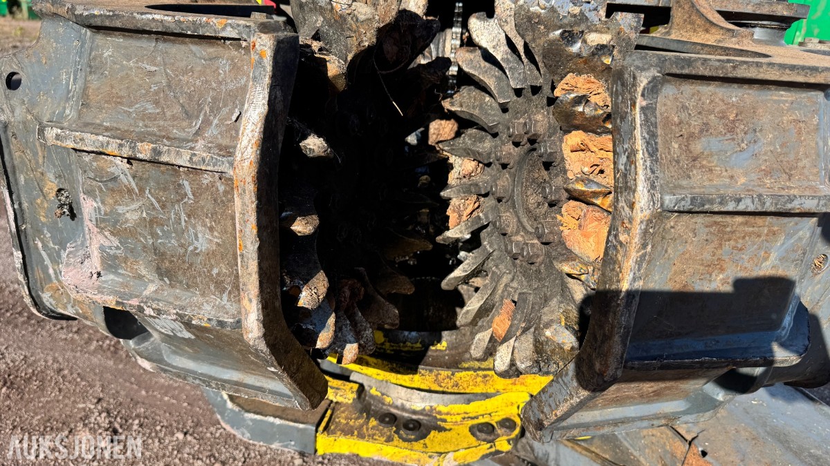 2025 John Deere 1270H hogstmaskin – H424 aggregat – 993 timer