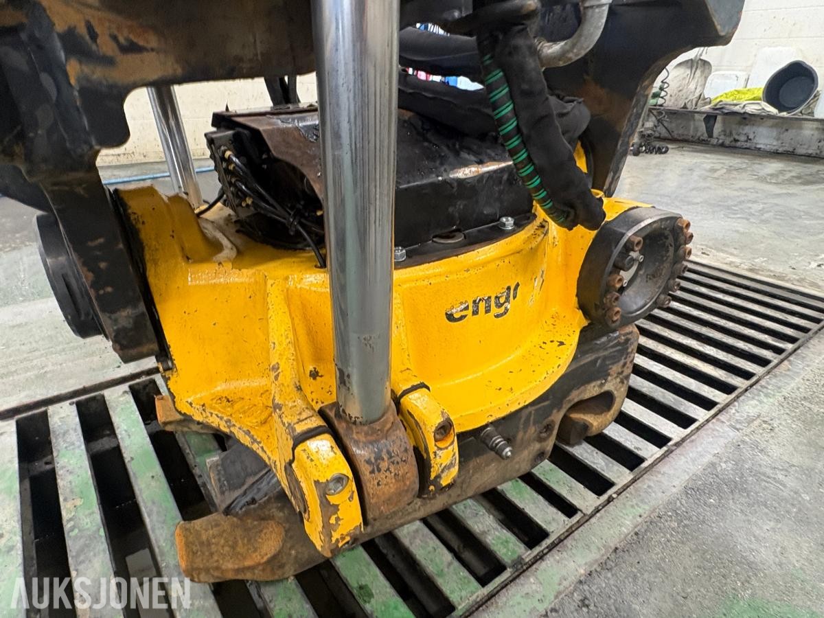 2018 Engcon EC233 tiltrotator s-70 feste