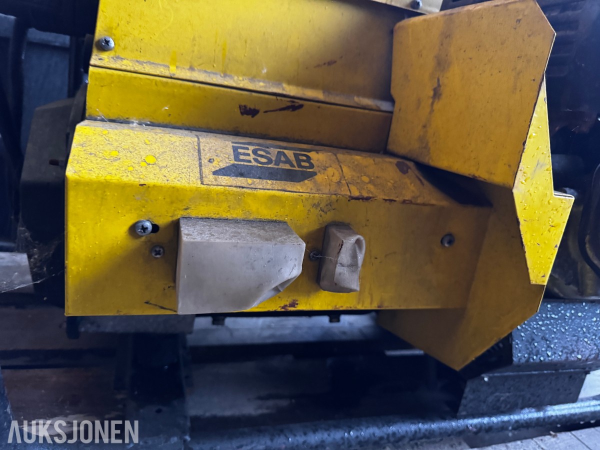 ESAB sveiseaggregat med Honda 11 HK aggregat
