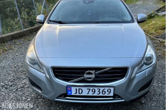 2013 Volvo V60 2.4 215hk   AWD automat hengerfeste skinn s+v dekk eu ok 12.2027 
