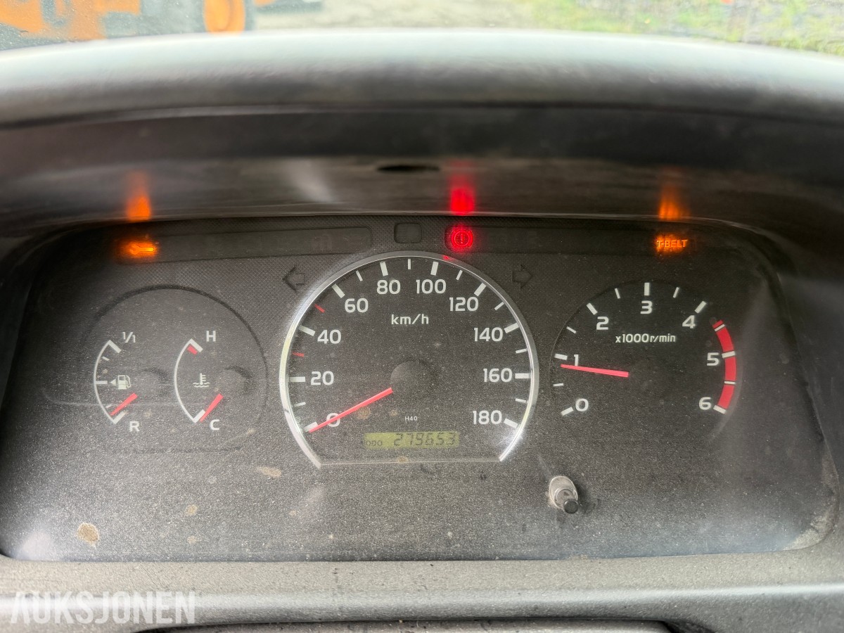 2010 Toyota HIACE 2.5-117 D 4WD