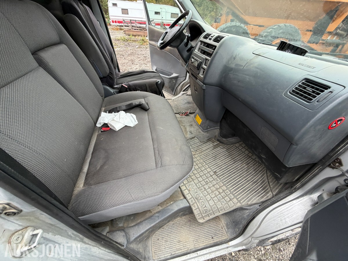 2010 Toyota HIACE 2.5-117 D 4WD