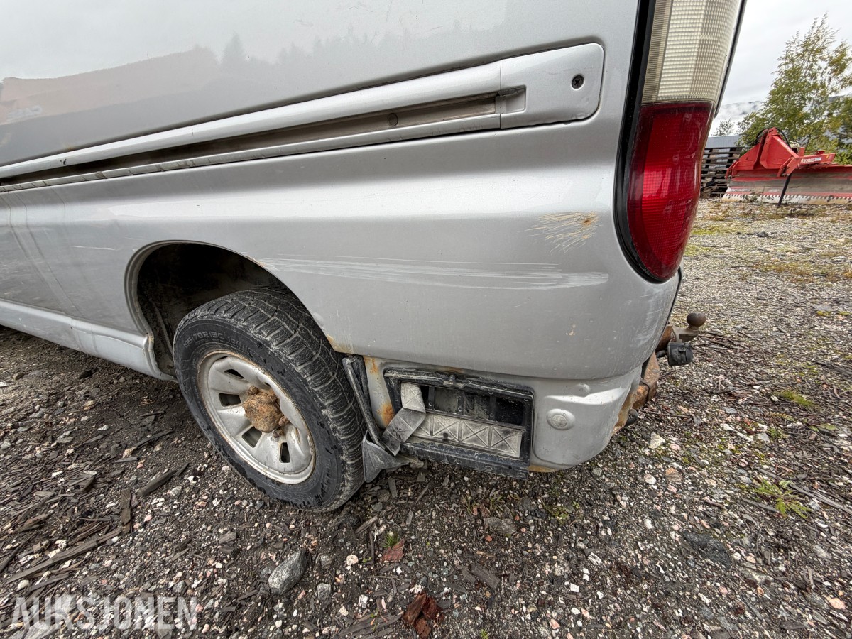 2010 Toyota HIACE 2.5-117 D 4WD