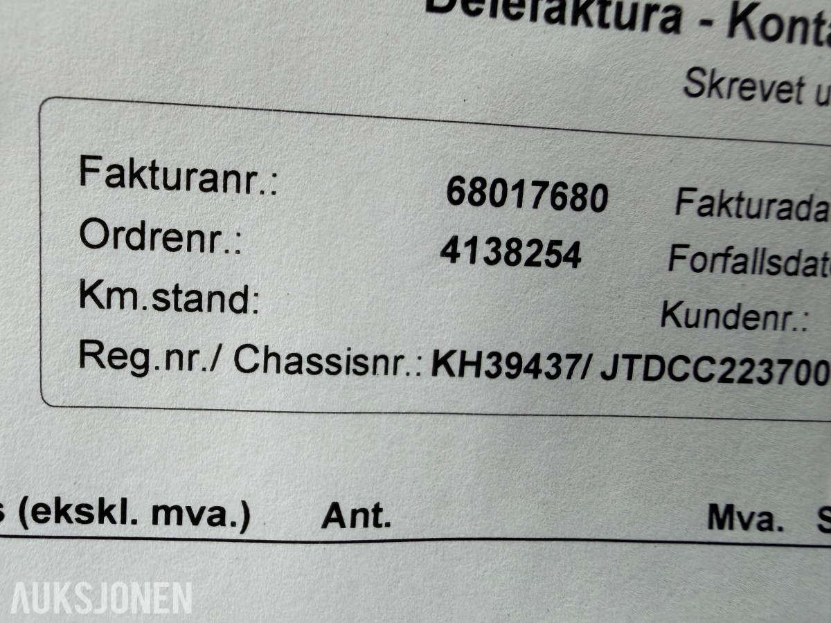 2006 Toyota YARIS VERSO 1.4-75 D + delebil - høystbydende over vrakpant!