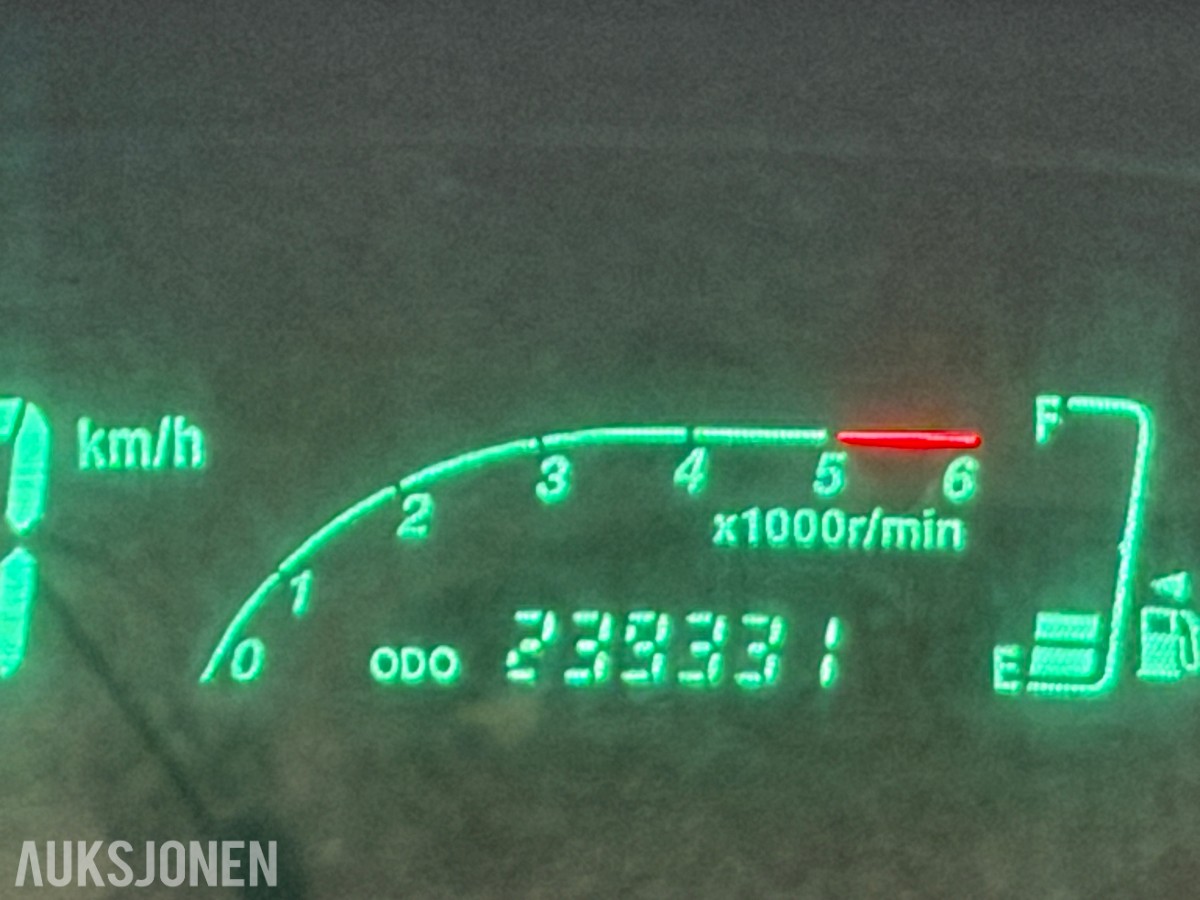 2006 Toyota YARIS VERSO 1.4-75 D + delebil - høystbydende over vrakpant!