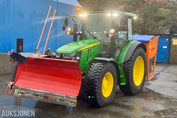 2018 John Deere 5125r Traktor - Schmidt traxos strøspreder - Tokvam vt 280 - Timer: 1996