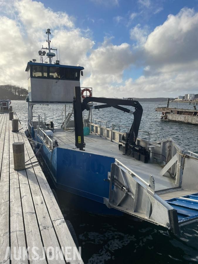 2000  Profesjonell 11,7 m Alu båt Cat C9 (700t) Palfinger Baugrampe