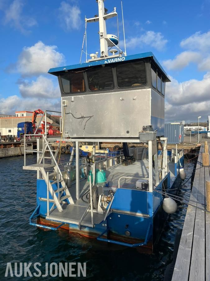 2000  Profesjonell 11,7 m Alu båt Cat C9 (700t) Palfinger Baugrampe