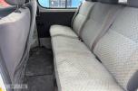 2003 Toyota HiAce 4WD LANG 6-SETER HENGERFESTE 