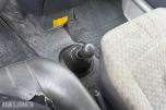 2003 Toyota HiAce 4WD LANG 6-SETER HENGERFESTE 