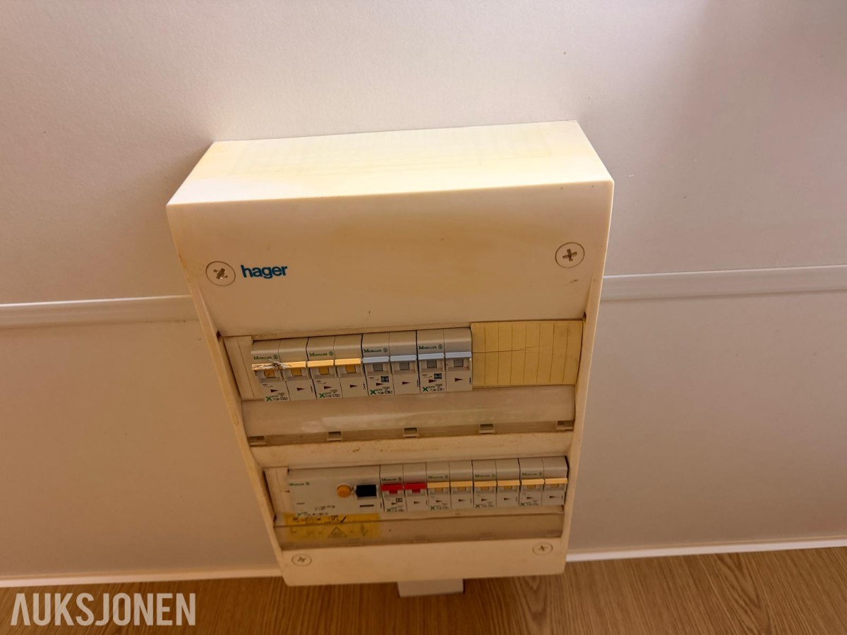Uniteam kontor-/mannskapsbrakke med toalett, dusj og kjøkken