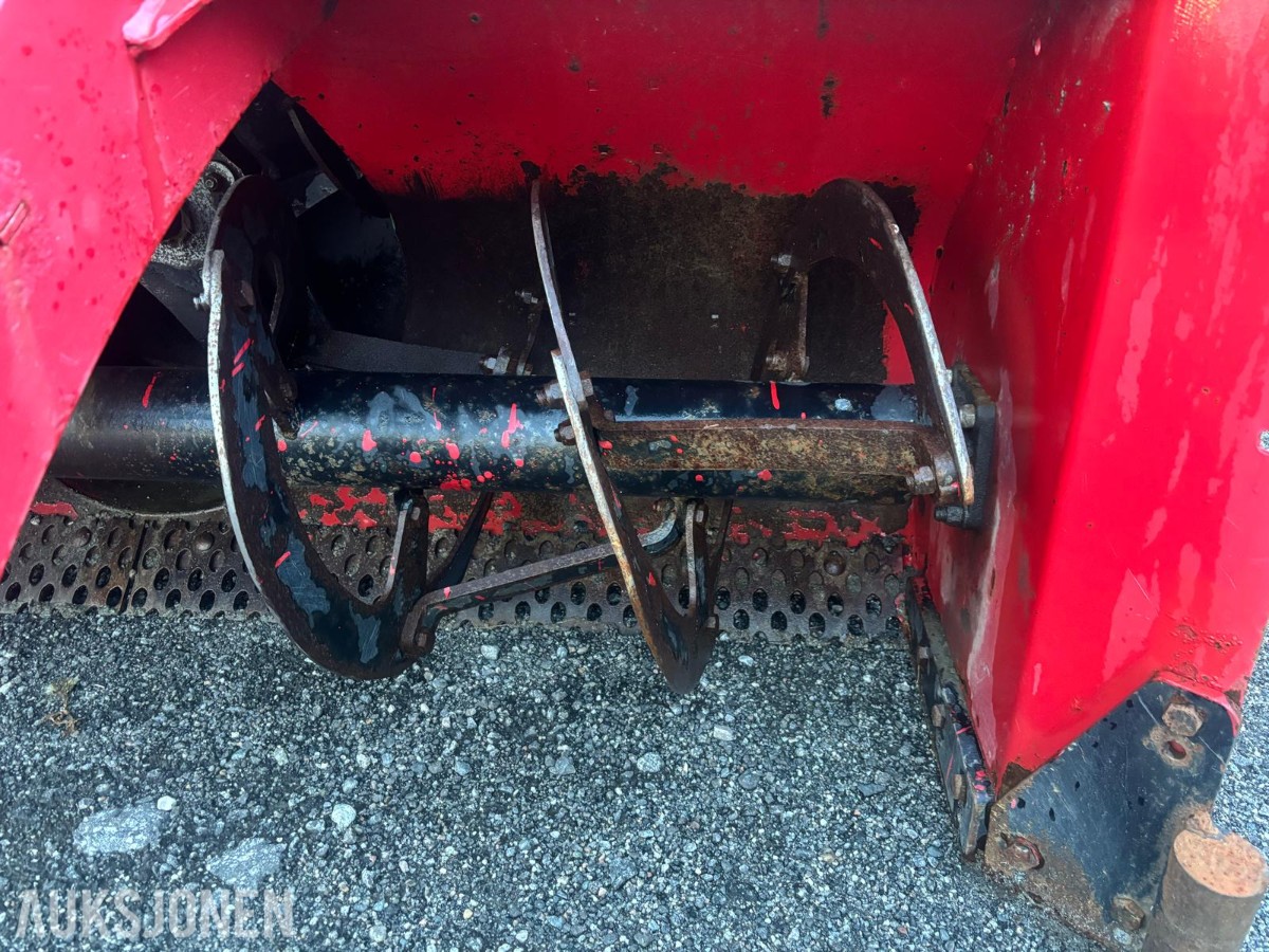 2019 Dalen 2110-010 - Totrinns snøfres med hydraulisk kantvinge - trepunktsfeste med HMV ramme - Arbeidsbredde 251-280 cm 