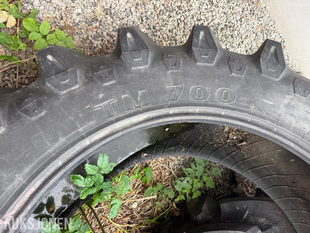 Pirelli 520/70R38 traktordekk - 2stk
