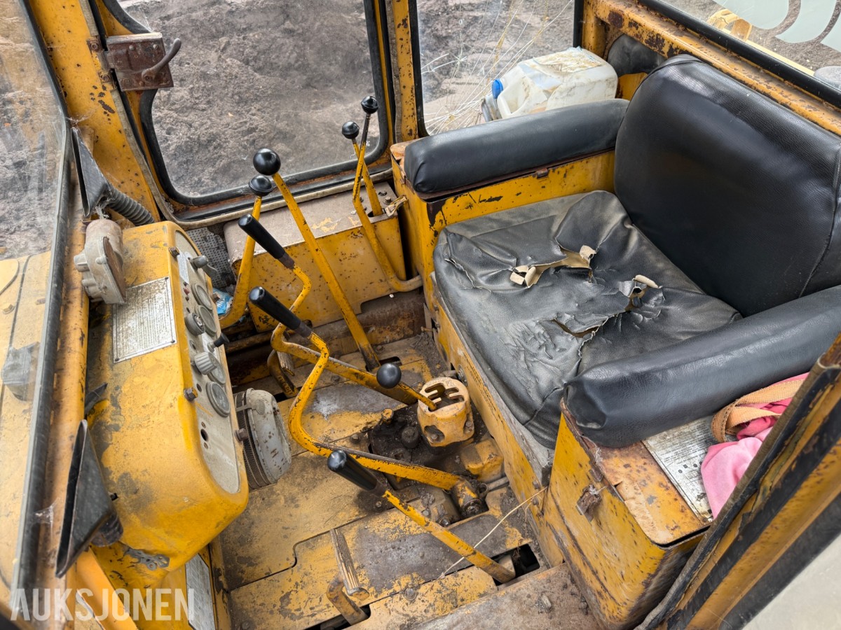 Cat D4D Doser