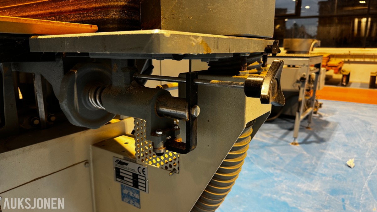1997 LASM LBK 150 båndslipemaskin
