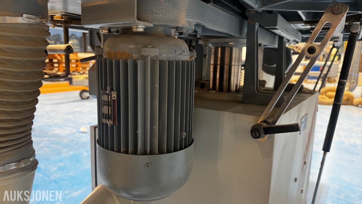 1997 LASM LBK 150 båndslipemaskin