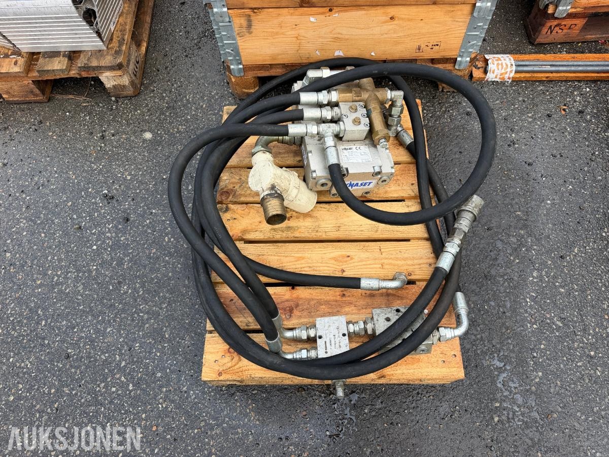 2010 Dynaset HPW 180/90-115-PA hydraulisk høytrykkspumpe - UTEN MINSTEPRIS