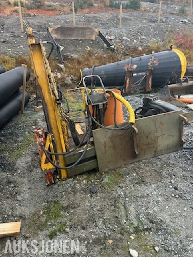 Brøytestikker, produsert av forsvaret