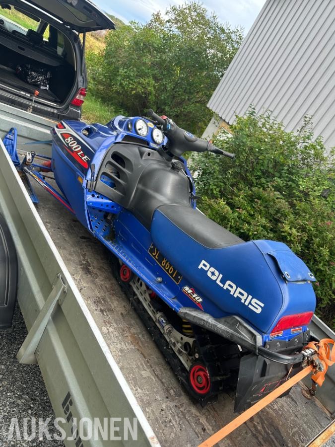 2002 Polaris Indy XC - Snøscooter