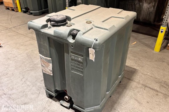 1 000 liters lagringstank for diesel – plasttank med bunnuttak – ikke sanert