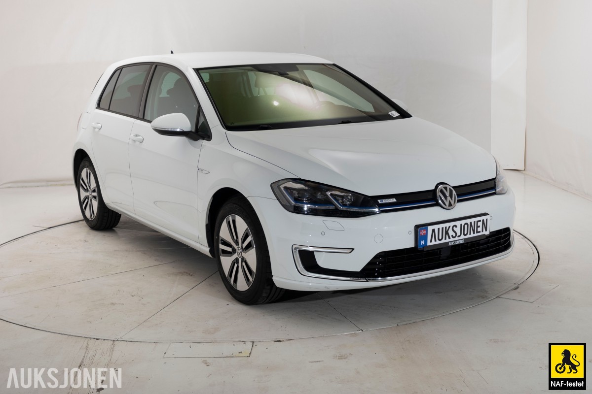 2018 Volkswagen E-Golf 136HK KAMERA NAVI LED VARMEPUMPE
