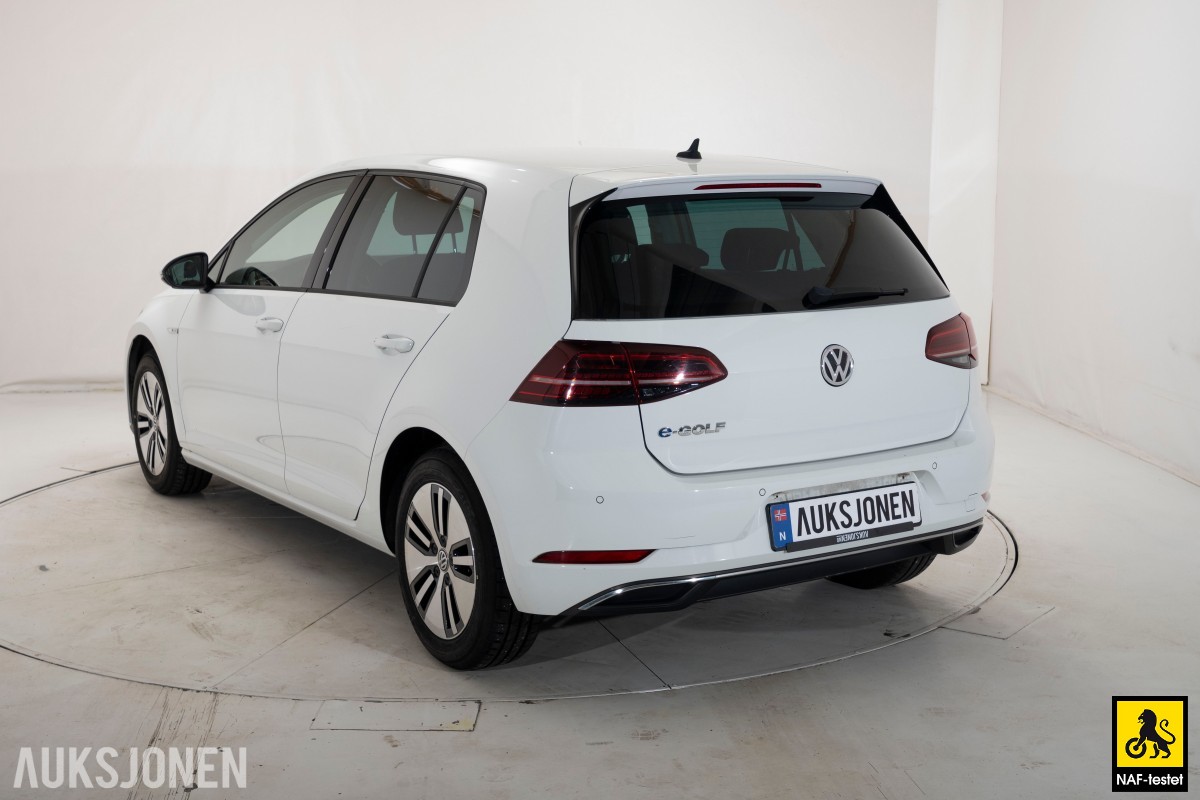 2018 Volkswagen E-Golf 136HK KAMERA NAVI LED VARMEPUMPE
