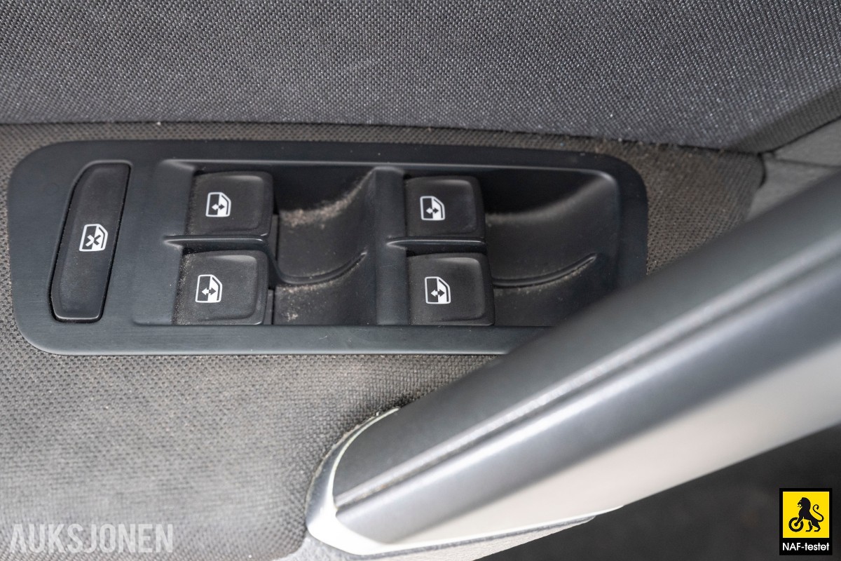 2018 Volkswagen E-Golf 136HK KAMERA NAVI LED VARMEPUMPE