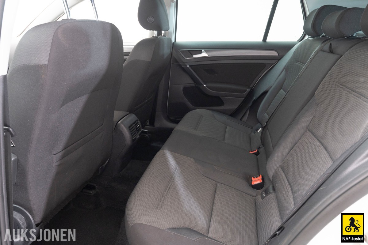 2018 Volkswagen E-Golf 136HK KAMERA NAVI LED VARMEPUMPE