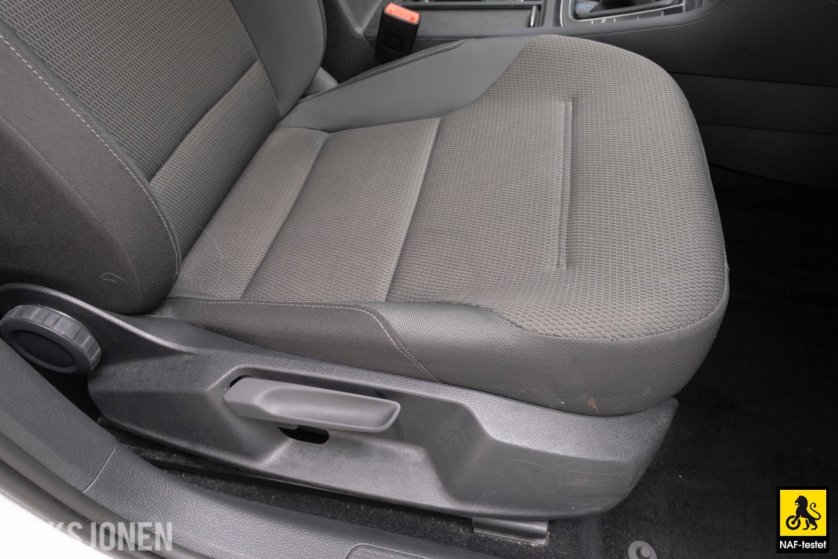 2018 Volkswagen E-Golf 136HK KAMERA NAVI LED VARMEPUMPE