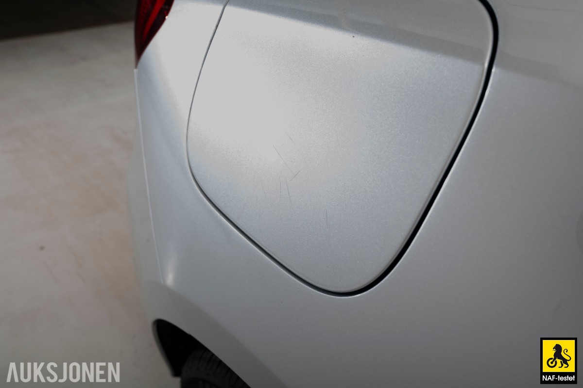 2020 Mercedes-Benz A-Klasse A250e 218HK AMG ACC VARMER KAMERA LED 