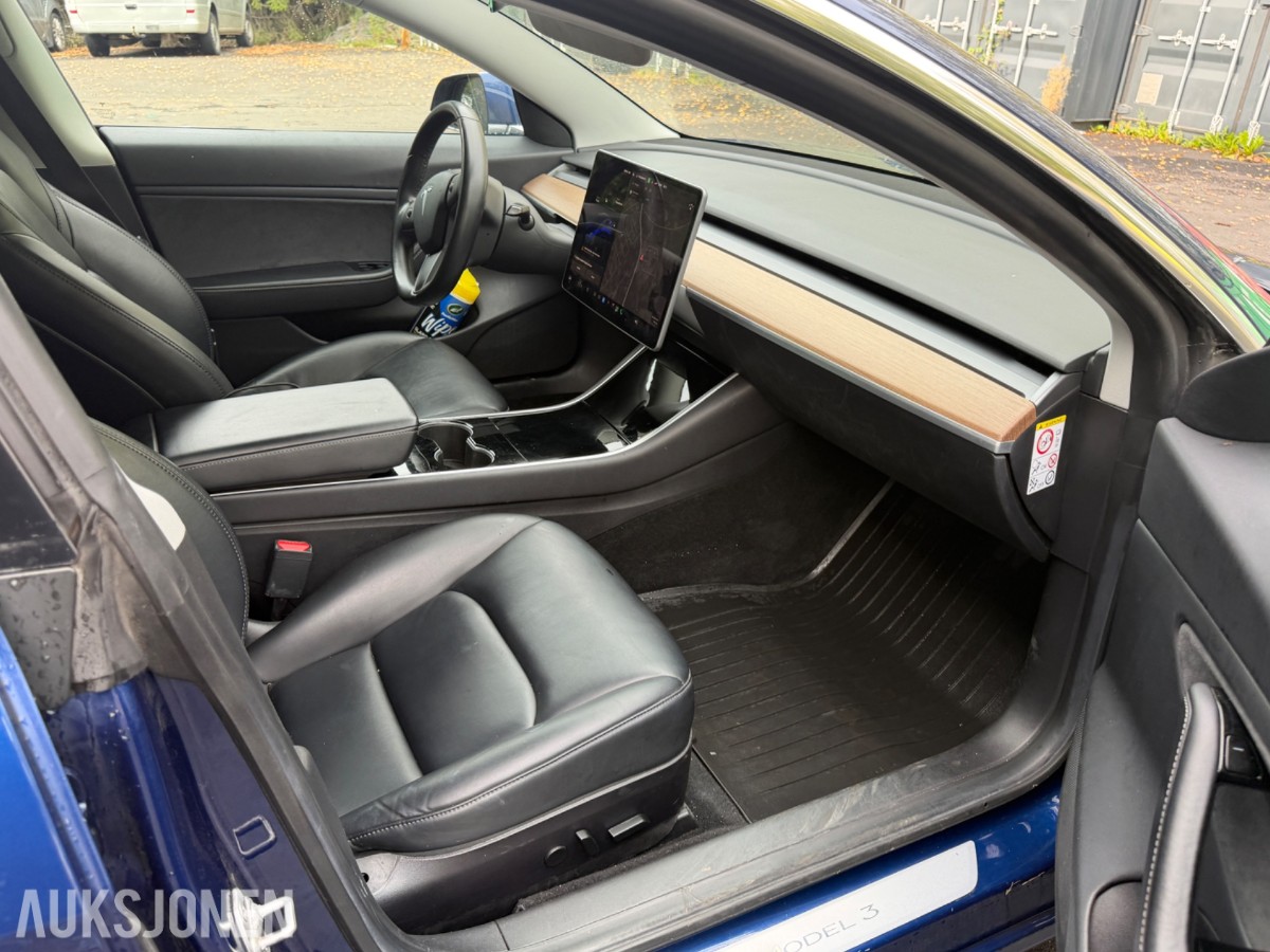 2019 Tesla Model 3 RWD – 97 550km