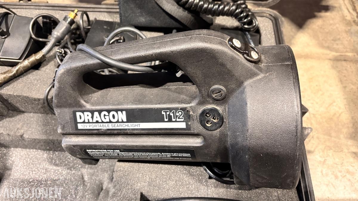 2 stk. Dragon T12/MK2 portable søkelys med transportkasser