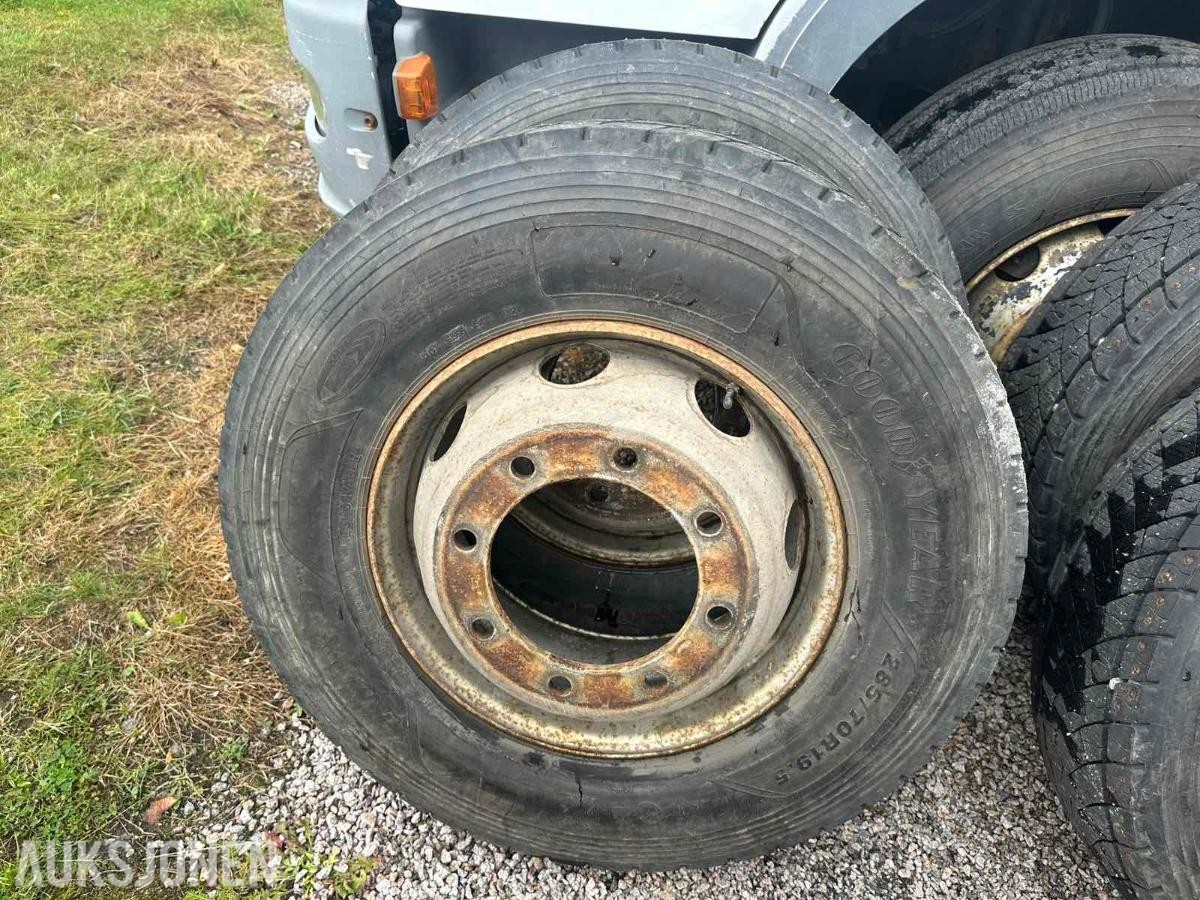Lastebildekk piggdekk 305/70 R19,5, 285/70 R19,5 vinterdekk MS piggdekk